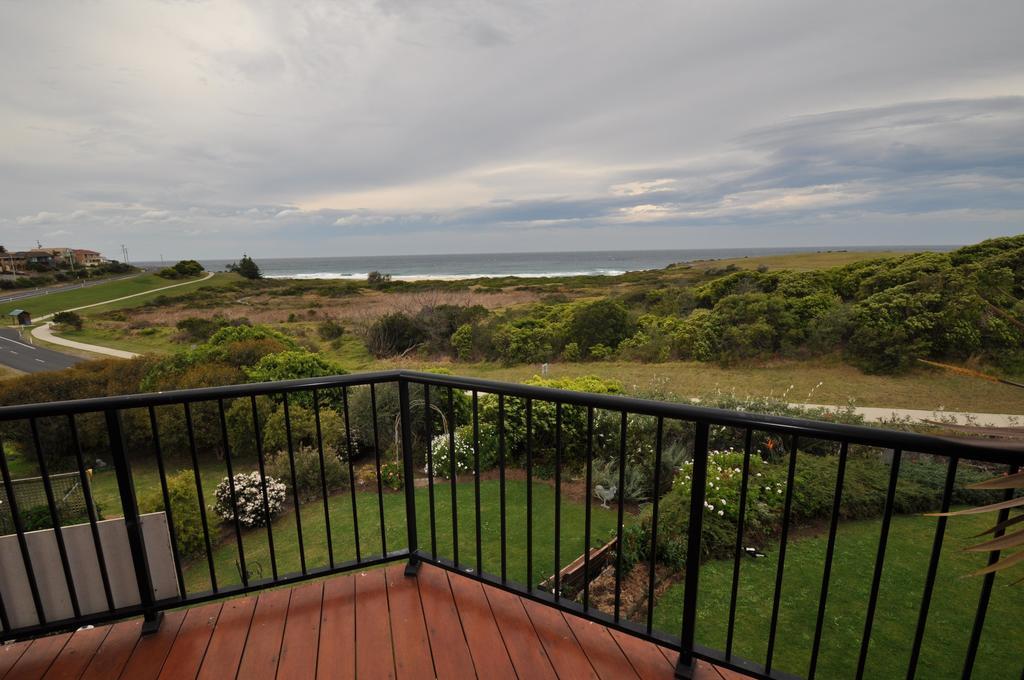 Beachfront Apartments Narooma Rom bilde